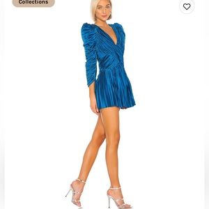 In great conduction. Only worn twice